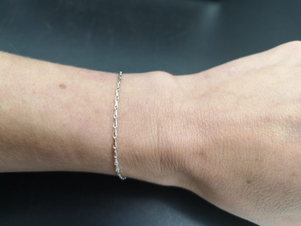 barleycorn welded bracelet